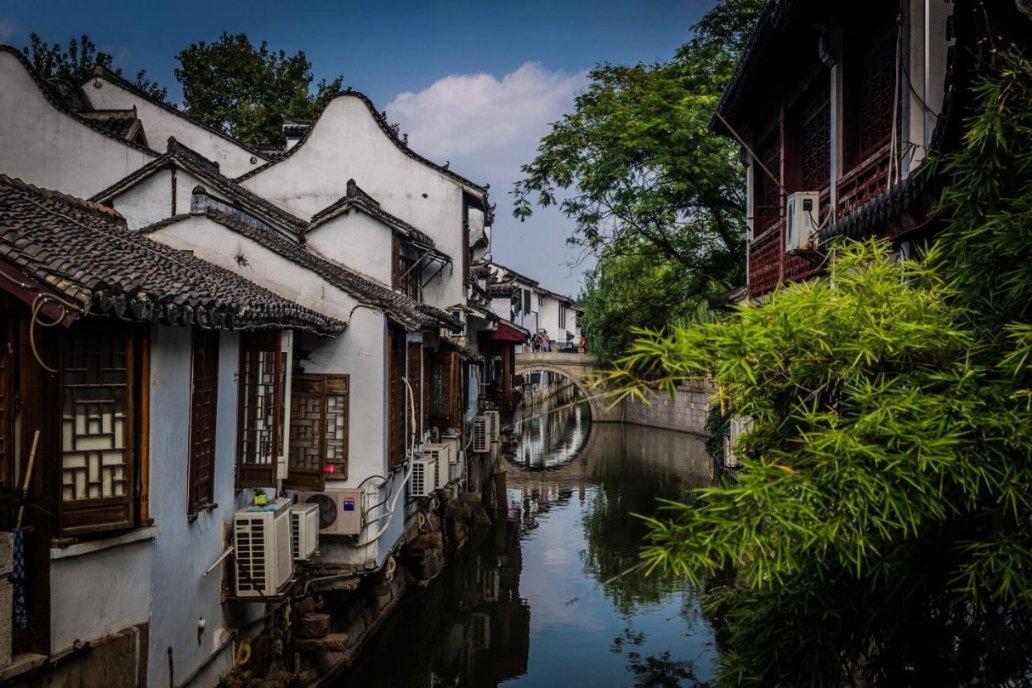 逃离危险禁地