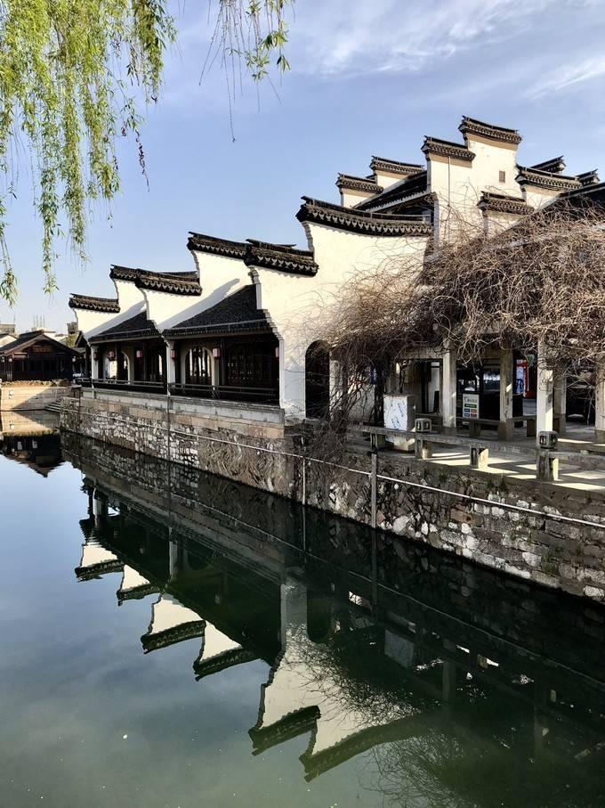 闺蜜的时尚对决